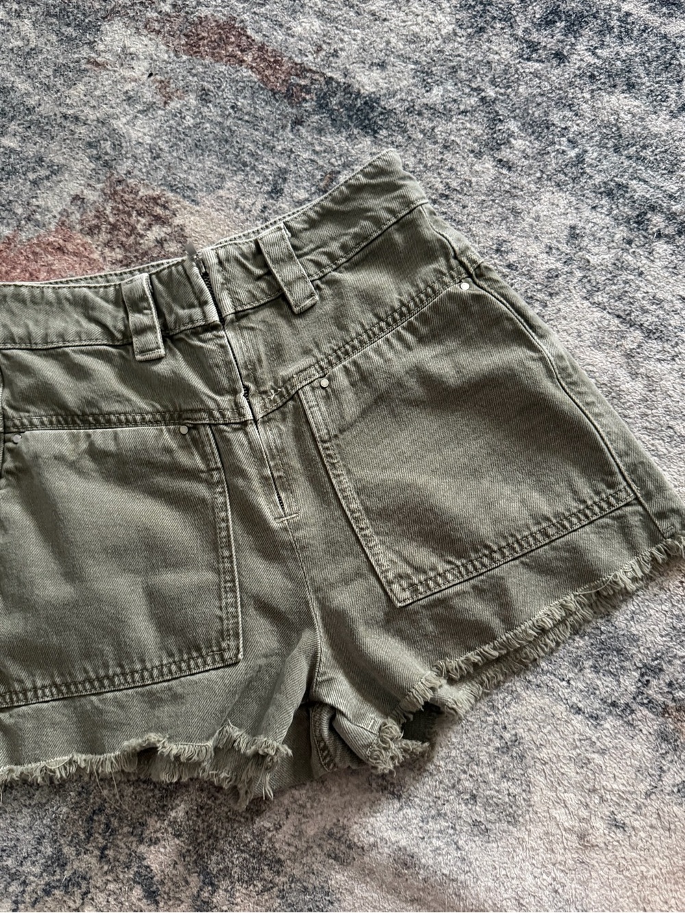 ba&sh Olive Green High-Rise Frayed Hem Denim Shorts - Picture 3 of 6